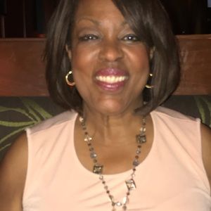 Meet your Posher, Sherry